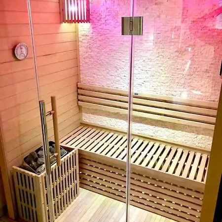 Grand Avec Sauna