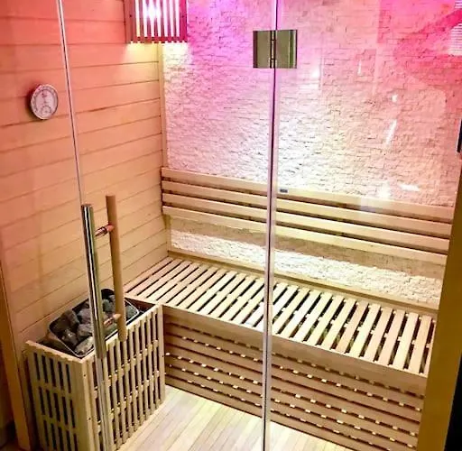 Grand Avec Sauna